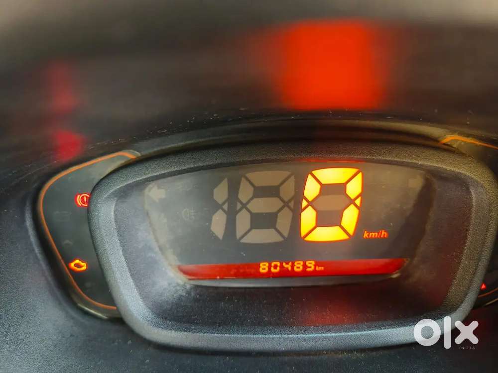 Renault Car Sale Red Color 2017
