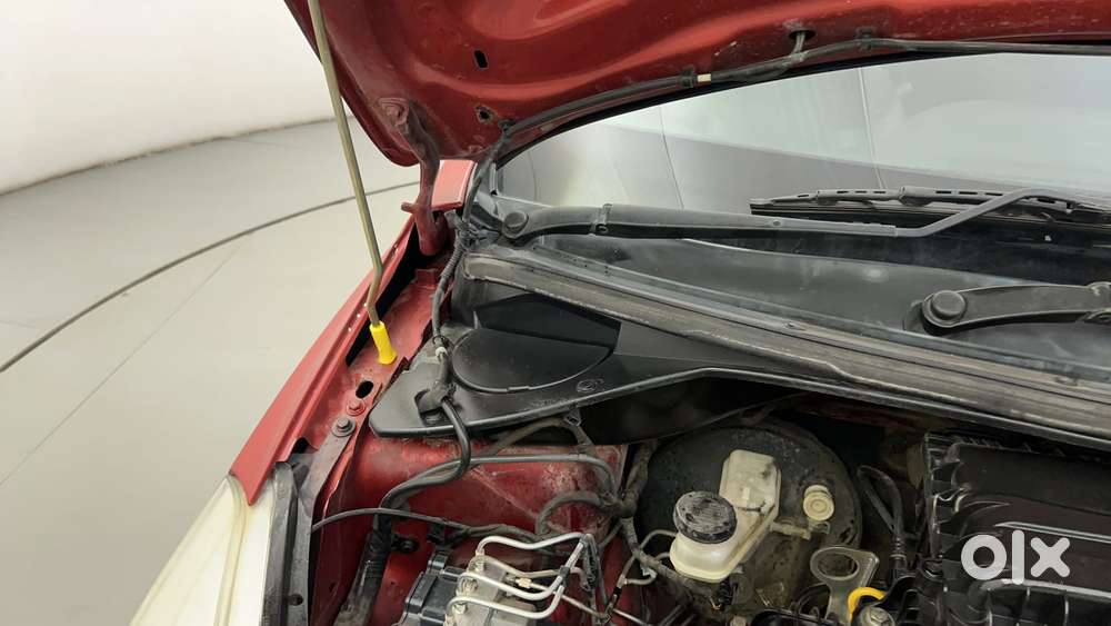 Tata Tiago Xza, 2017, Petrol