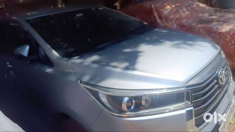 Toyota, Innova Crysta, 2.7v