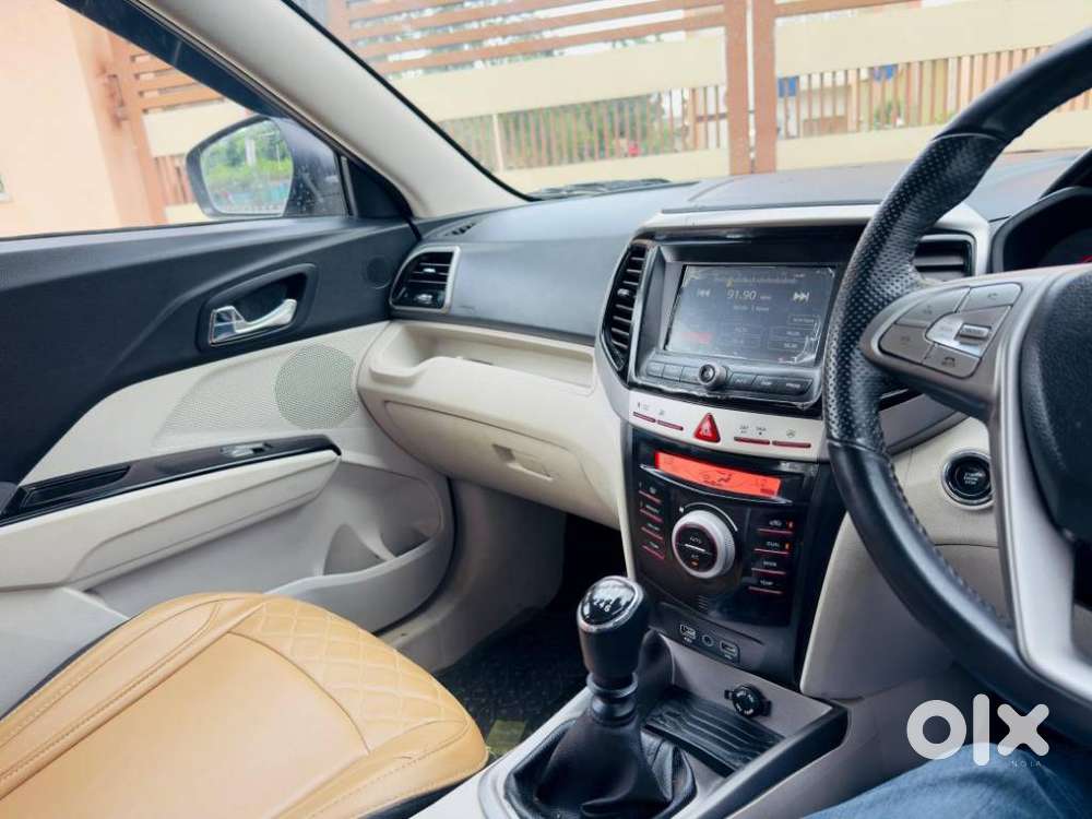 Mahindra Xuv300 W8 Option Diesel, 2023, Diesel