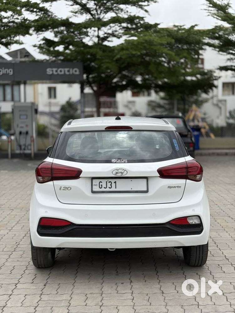 Hyundai I20 Sportz 1.2 Mt, 2020, Cng & Hybrids