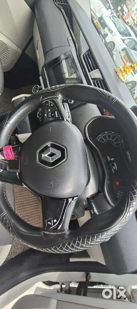 Renault Triber 2025 Petrol Manual
