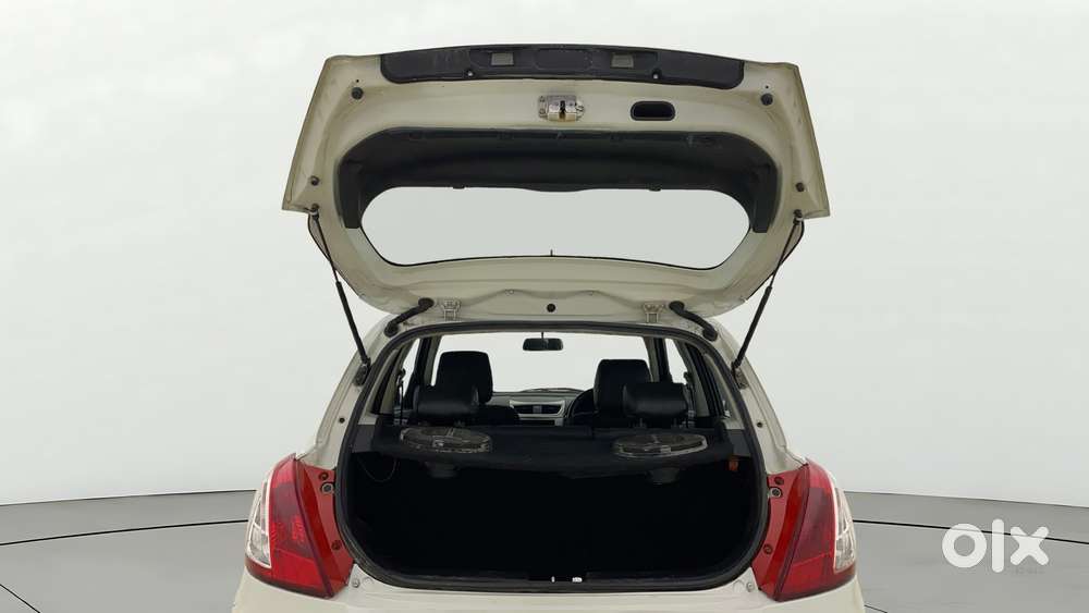 Maruti Suzuki Swift Lxi, 2015, Petrol