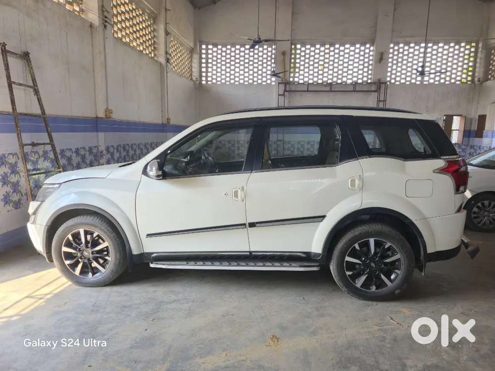 Mahindra Xuv500 2018 Diesel 133000 Km Driven