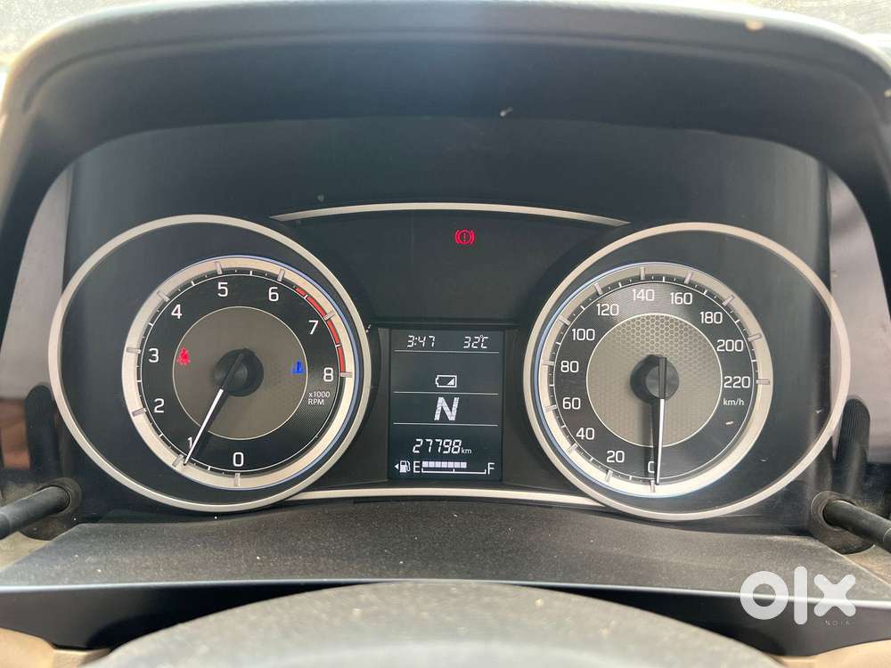 Maruti Suzuki Swift Dzire Amt Zxi, 2019, Petrol