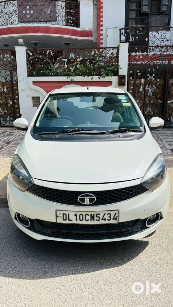 Tiago Petrol Automatic Xza+