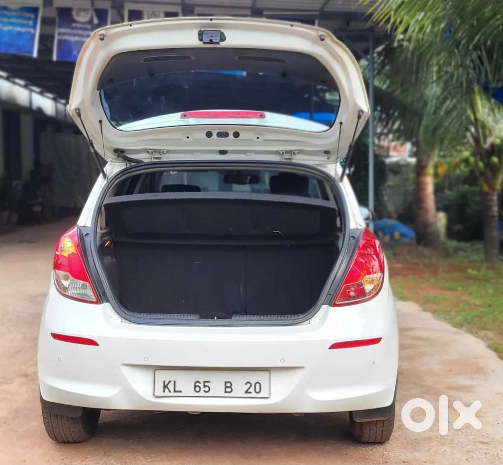 Hyundai  I20 Sportz 2012 Church Vehicle