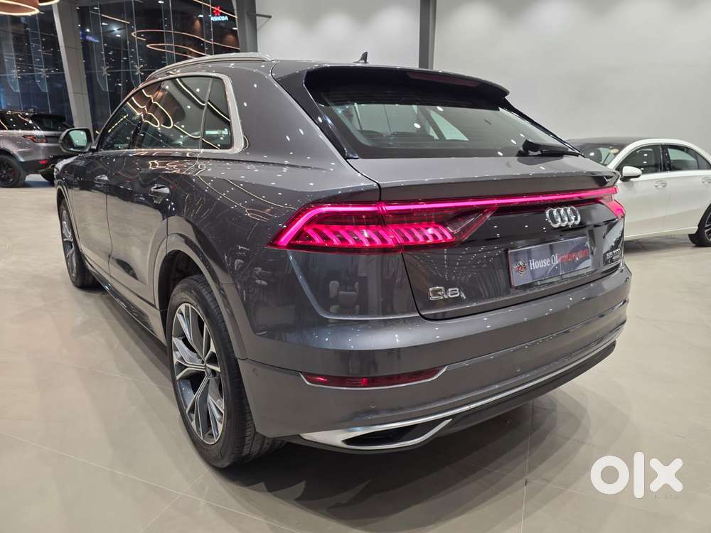 Audi Q8 Limited Edition, 2023, Petrol
