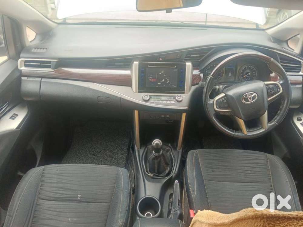 Toyota Innova Crysta 2.4 V 7 Str, 2017, Diesel