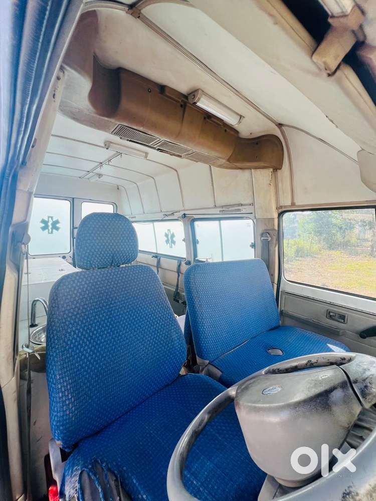 Tata Winger Deluxe - Hi Roof (ac), 2018, Diesel