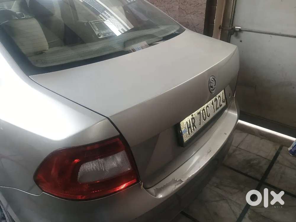 Skoda Rapid 2015 Diesel 105000 Km Driven