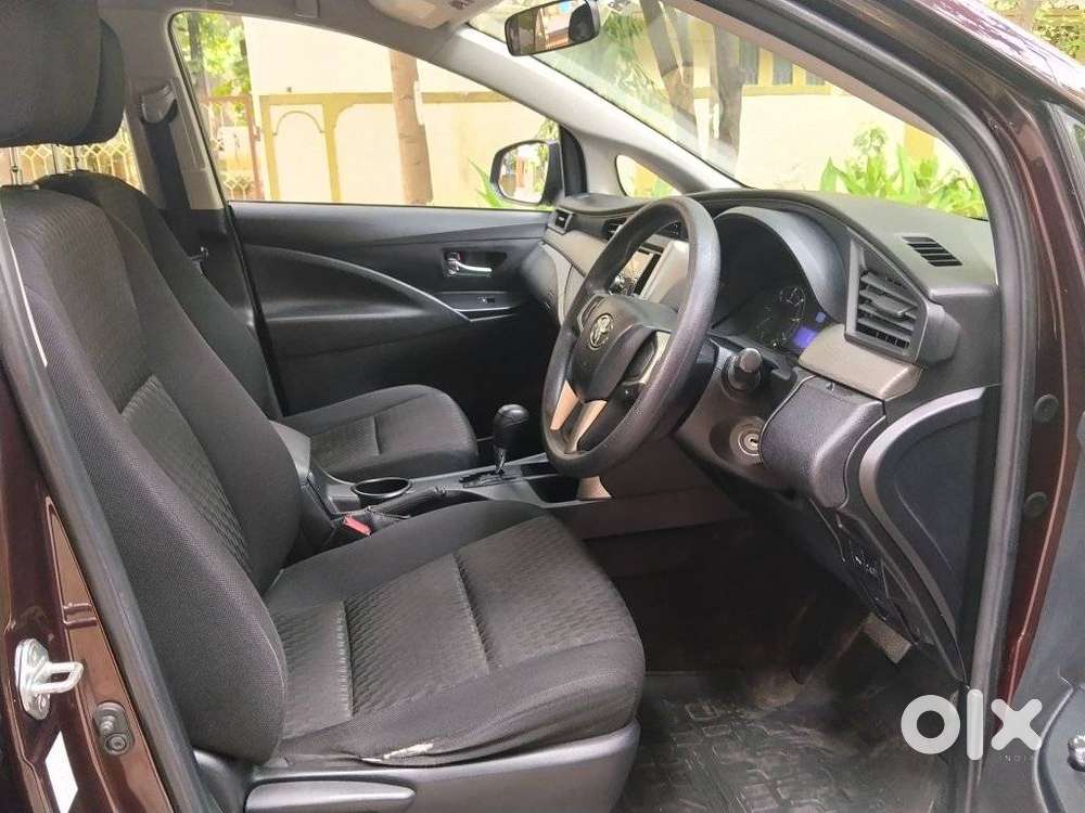 Toyota Innova Crysta 2.8 Gx At, 2016, Diesel