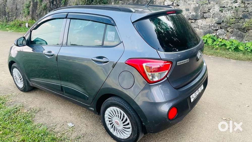 Hyundai Grand I10 2019 Petrol 39000 Km Driven