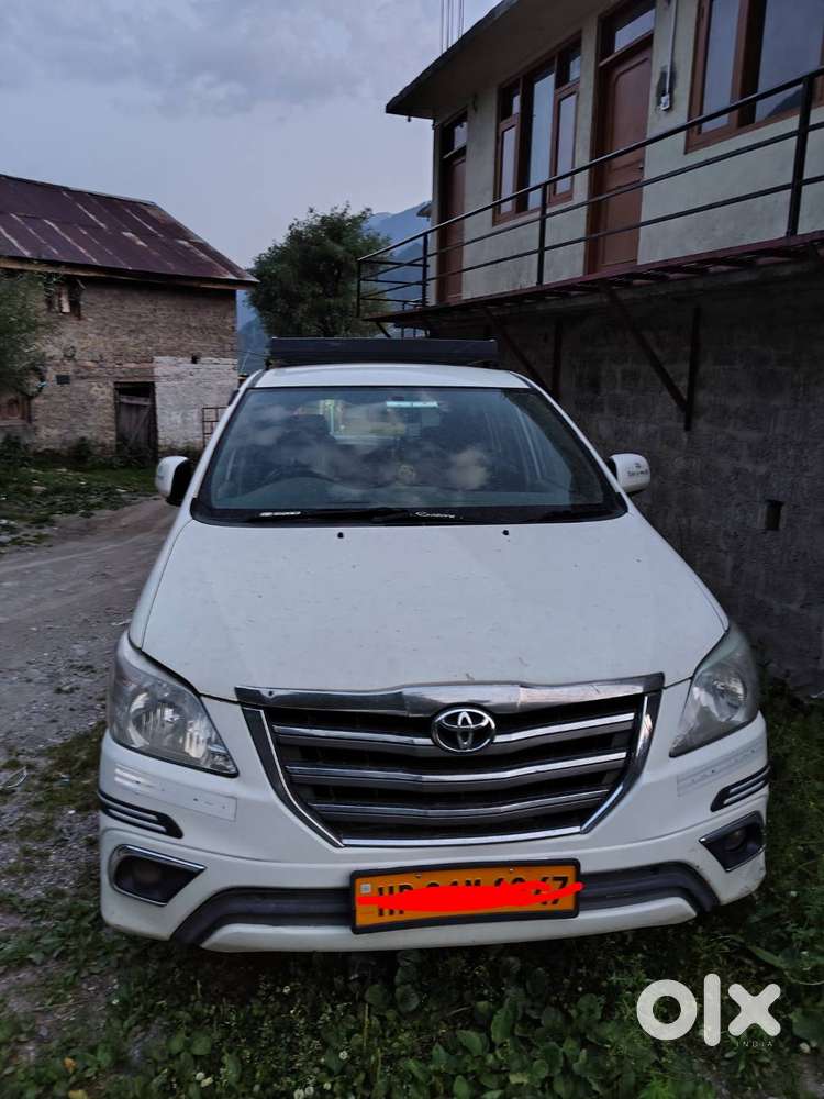 Toyota Innova 2.5 2014