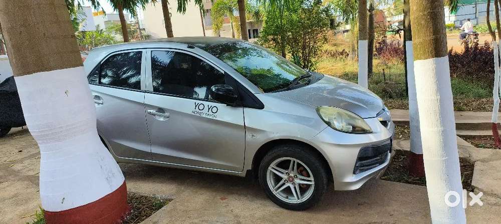 Honda Brio 2014 Petrol Well Maintained