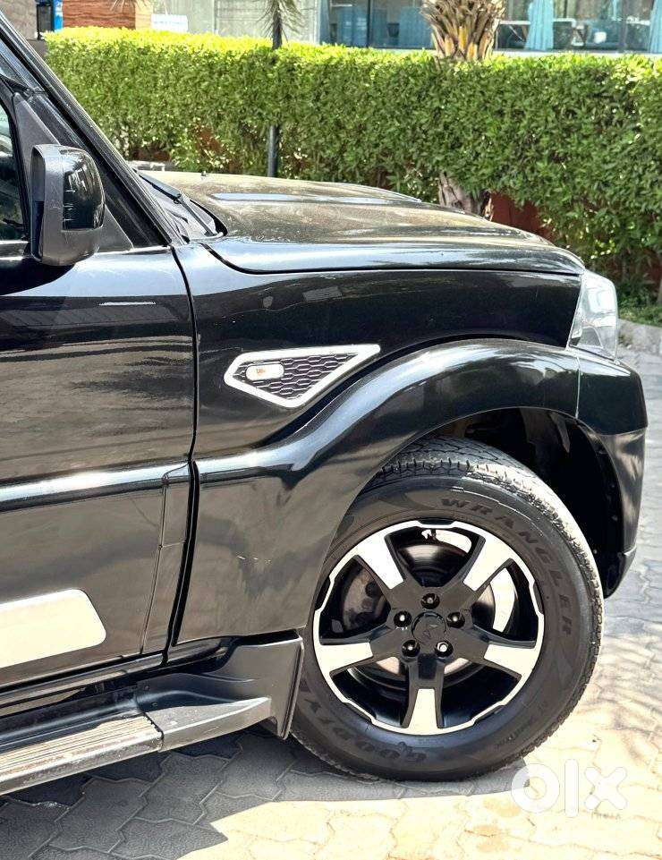 Mahindra Scorpio Classic 2.2 S 11 Mt 7 Str, 2023, Diesel