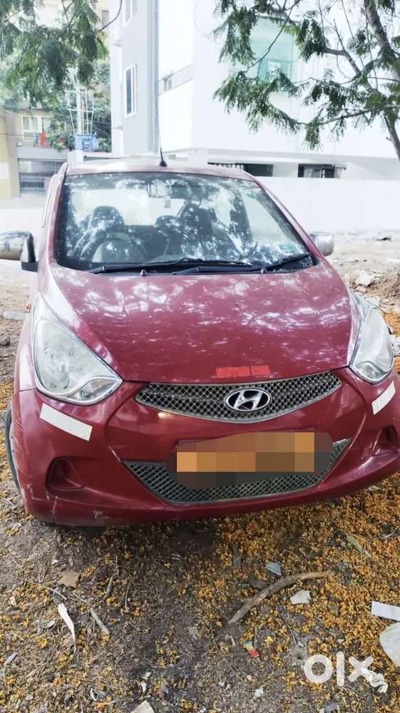 Hyundai Eon 2015 Lpg 90000 Km Driven