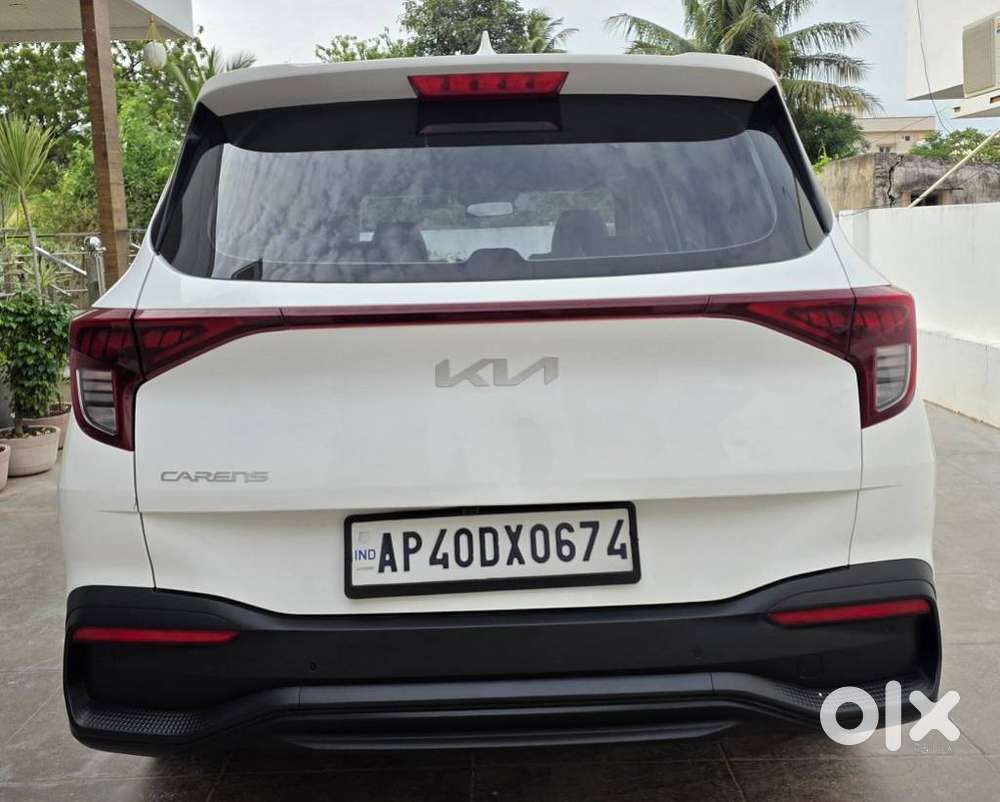 Kia Carens G 1.5 6mt Premium (o) 7-seater, 2024, Petrol