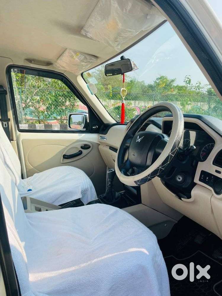 Mahindra Scorpio Classic 2.2 S Mt 9 Str, 2023, Diesel
