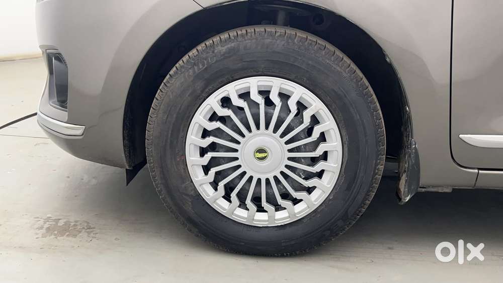 Maruti Suzuki Dzire 1.2 Vxi, 2019, Petrol