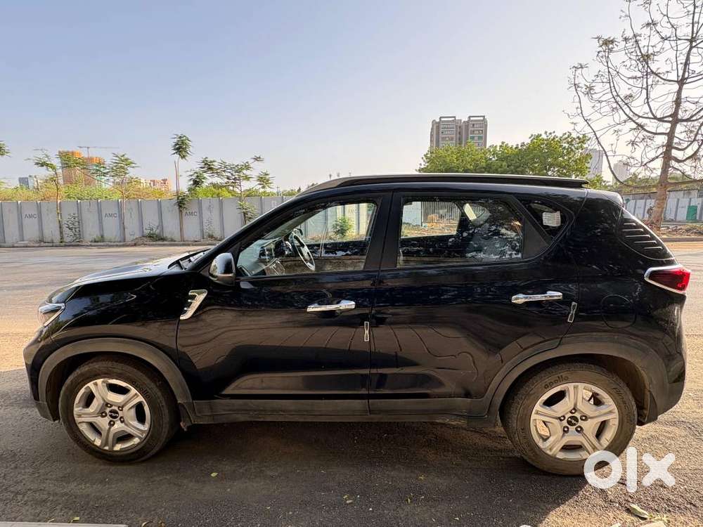 Kia Sonet -- Best Condition -- Automatic Petrol