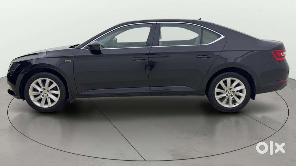 Skoda Superb Lk 1.8 Tsi At, 2016, Petrol