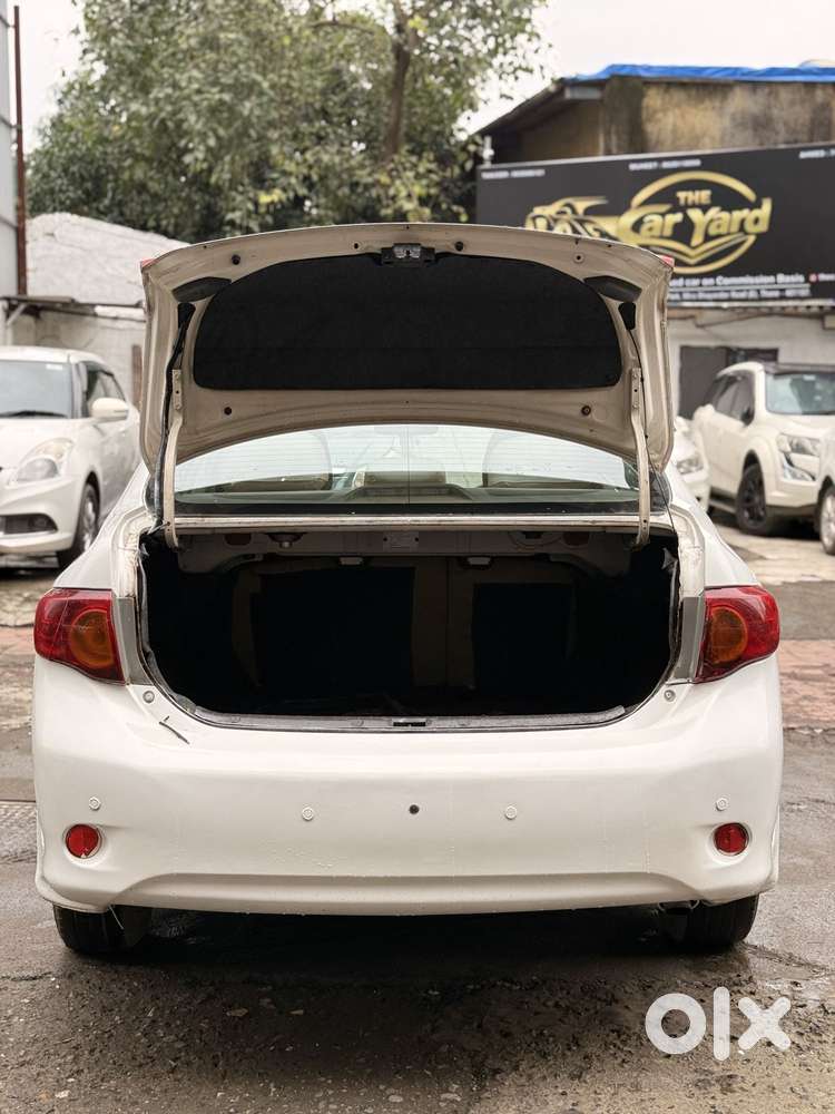 Toyota Corolla Altis G, 2010, Petrol