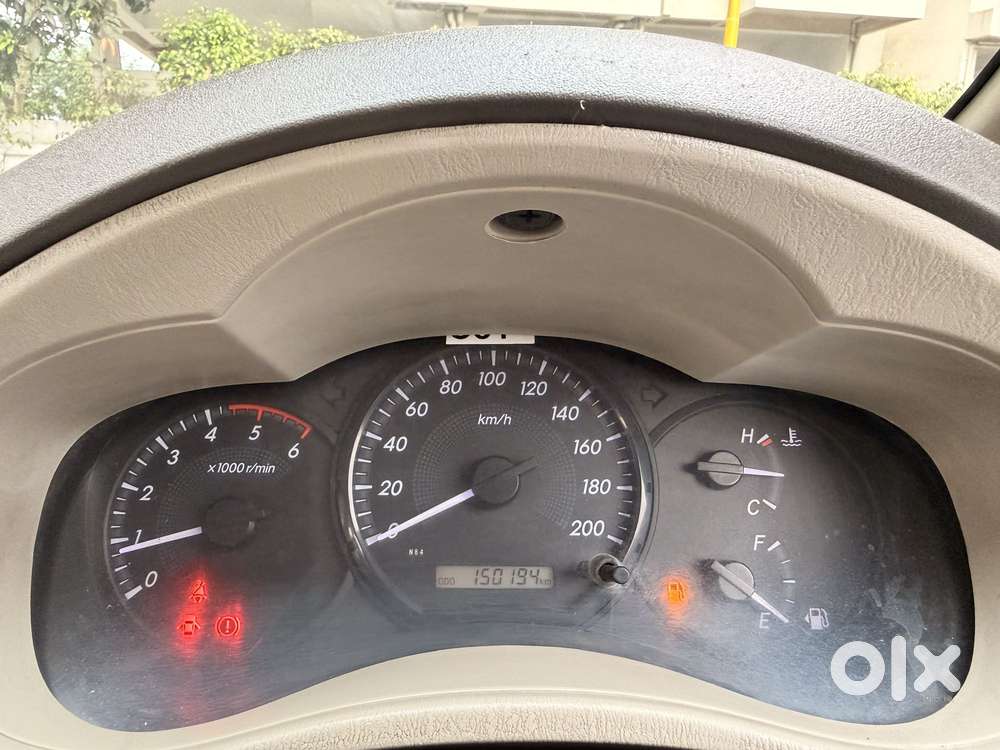 Toyota Innova 2.5 G (diesel) 8 Seater, 2014, Diesel