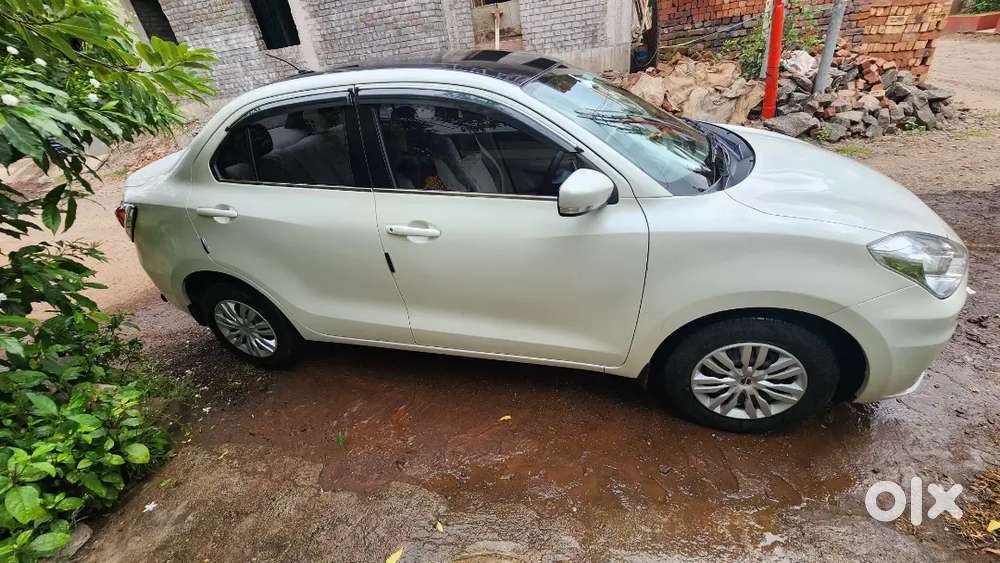 Maruti Suzuki Dzire 2022 Cng & Hybrids 58000 Km Driven