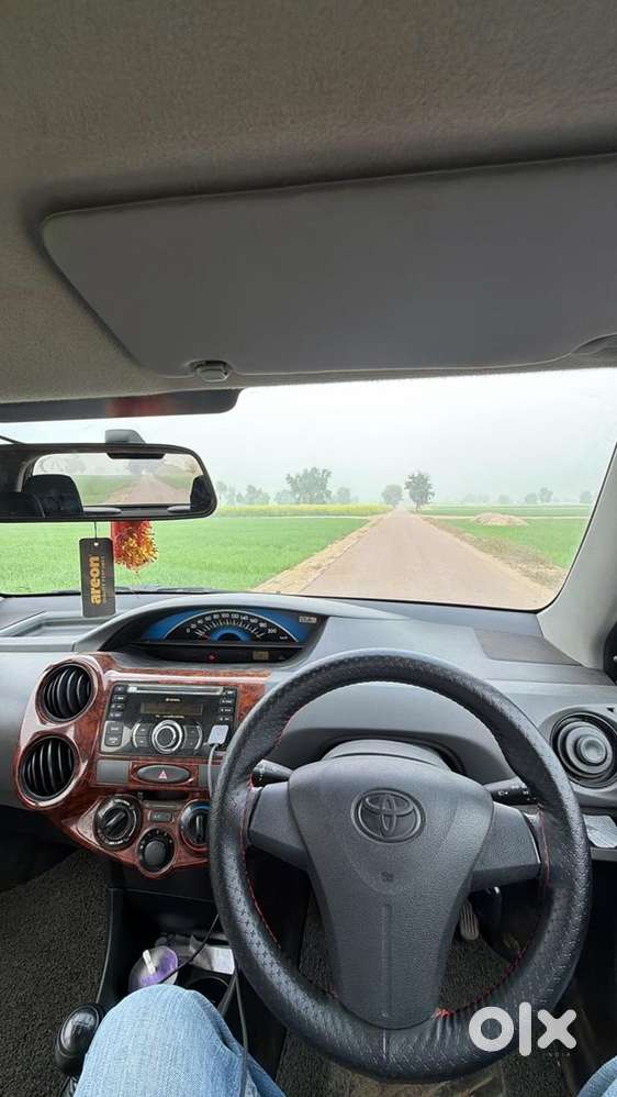 Toyota Etios Liva 2013 Diesel