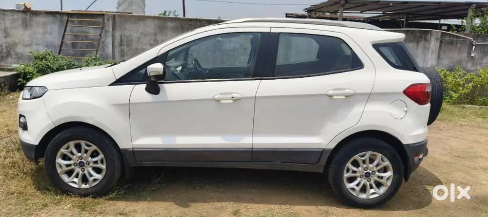 Ford Escort 2016 Diesel 140000 Km Driven