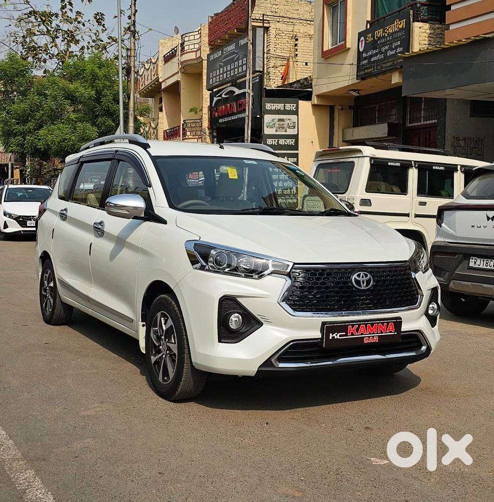 Toyota Rumion V At, 2024, Cng & Hybrids