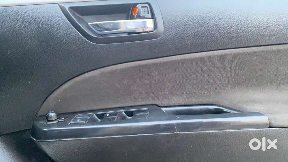 Maruti Suzuki Swift Vxi, 2015, Petrol