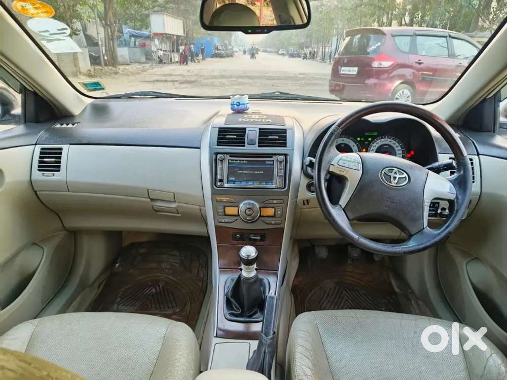 Toyota Corolla Altis 2013