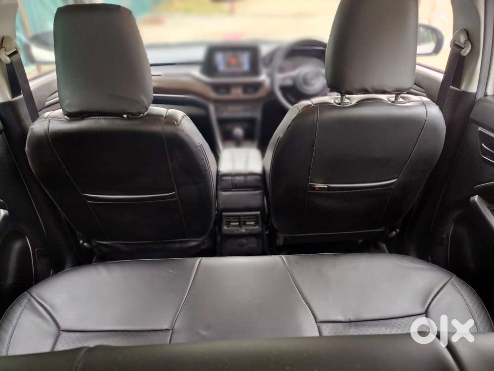 Maruti Suzuki Brezza 1.5 Vxi Smart Hybrid, 2024, Petrol