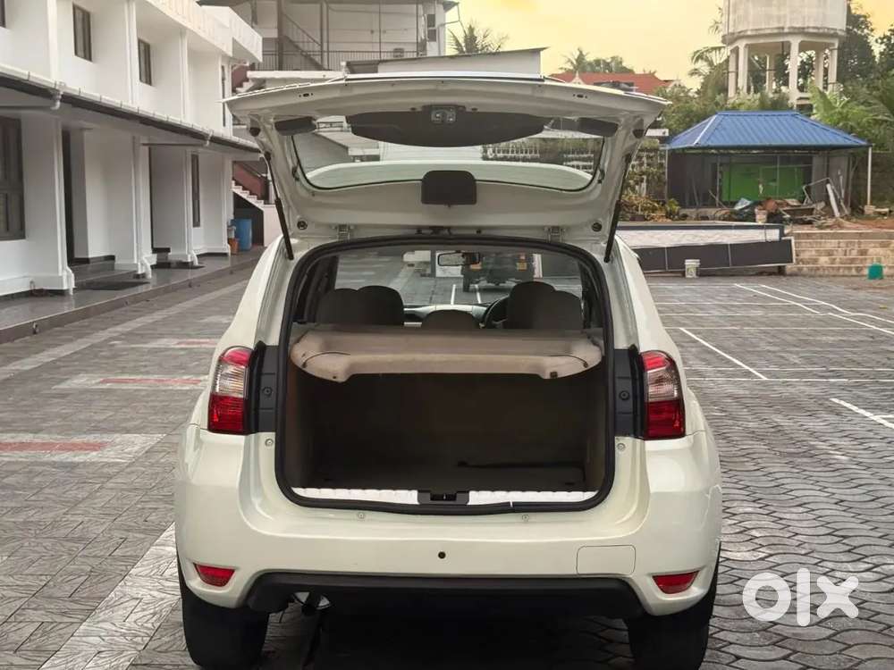 Nissan Terrano 2014 Diesel 102000 Km Driven