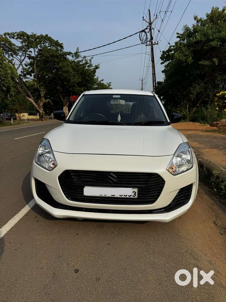 Maruti Suzuki Swift Lxi Option, 2019, Petrol