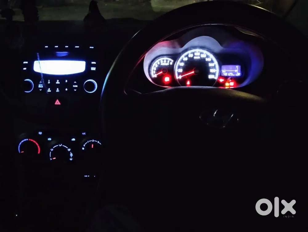 Doctor' Car Hyundai I10 Sportz Petrol 2011 Manual