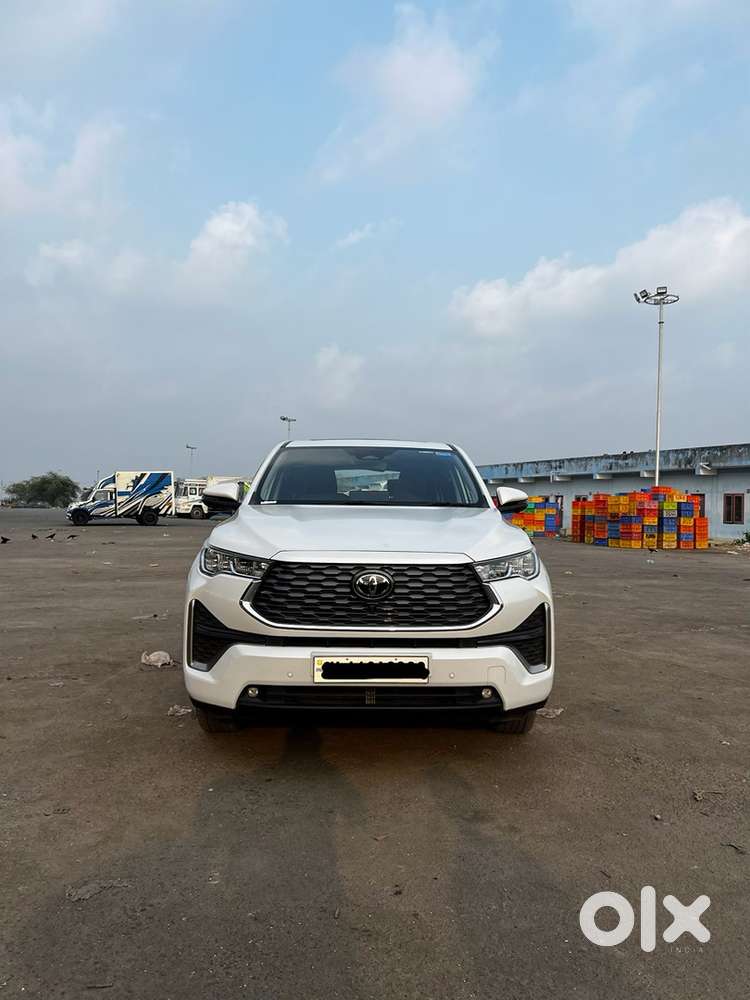 Toyota Innova Hycross 2024 Cng & Hybrids Well Maintained