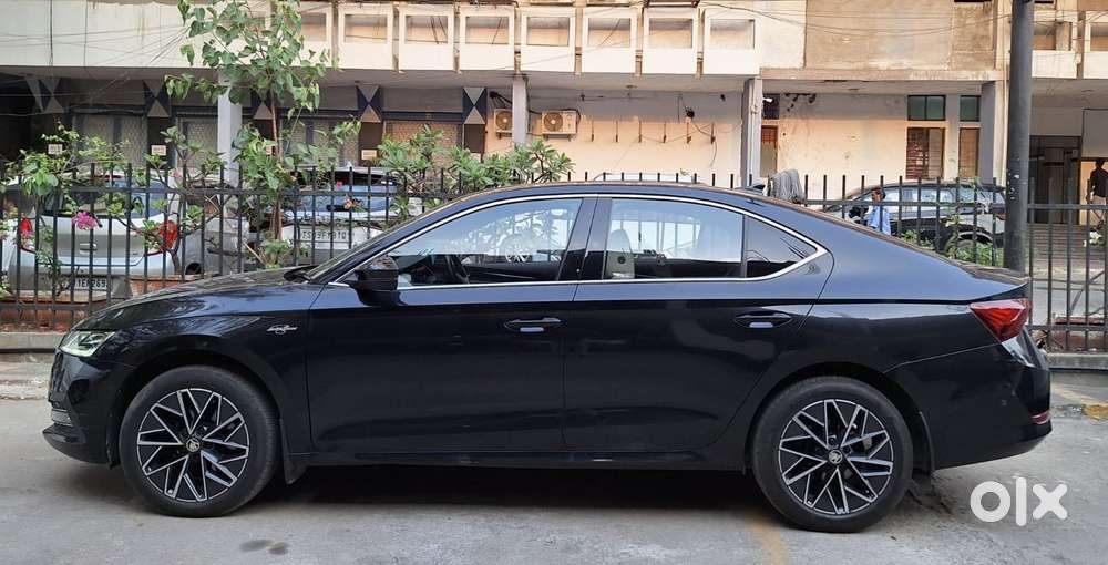 Skoda Octavia 2.0 L K Tsi At, 2022, Petrol