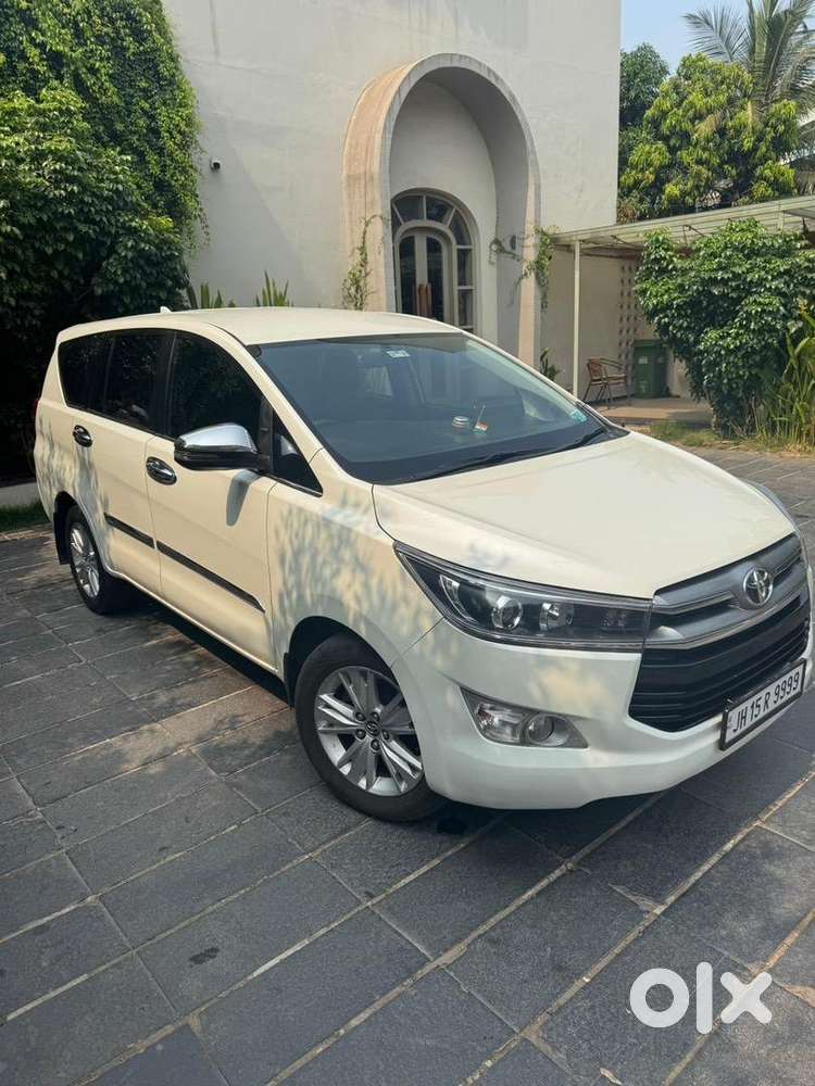 Innova Crysta Z Automatic