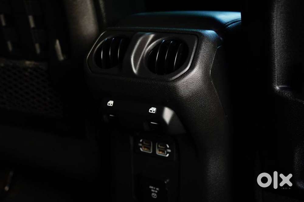 Jeep Wrangler 2.0 Rubicon Petrol At, 2022, Petrol
