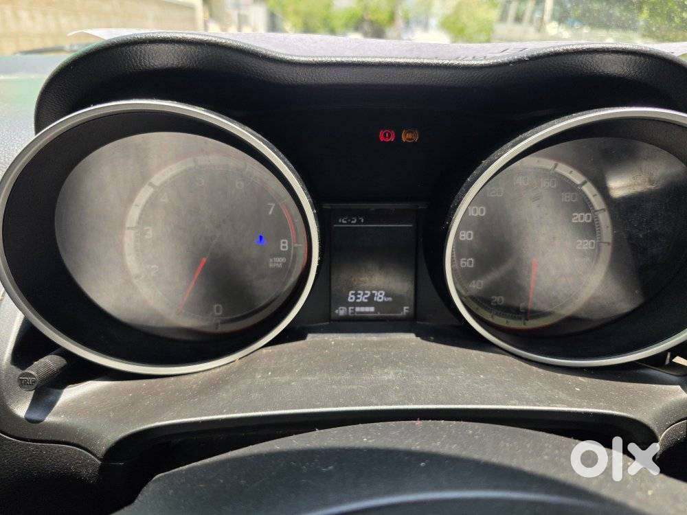 Maruti Suzuki Swift Vxi Optional, 2018, Petrol