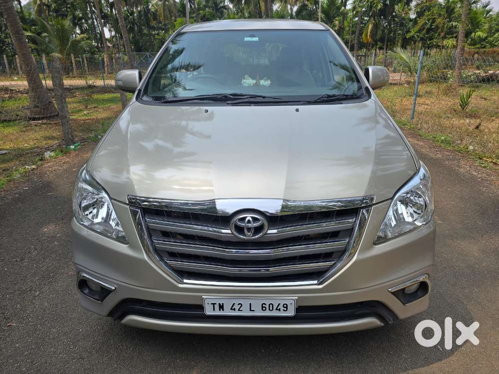Toyota Innova 2.5 V 8 Str, 2015, Diesel