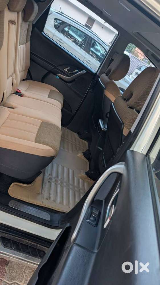 Mahindra Xuv500 W9, 2019, Diesel