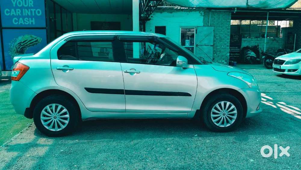 Maruti Suzuki Swift Dzire 1.2 Vxi Bsiv, 2014, Petrol