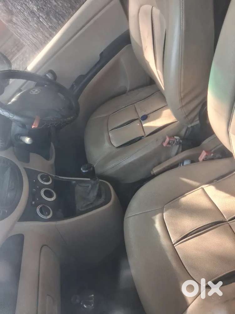 Hyundai I10 Sportz 2015 Petrol