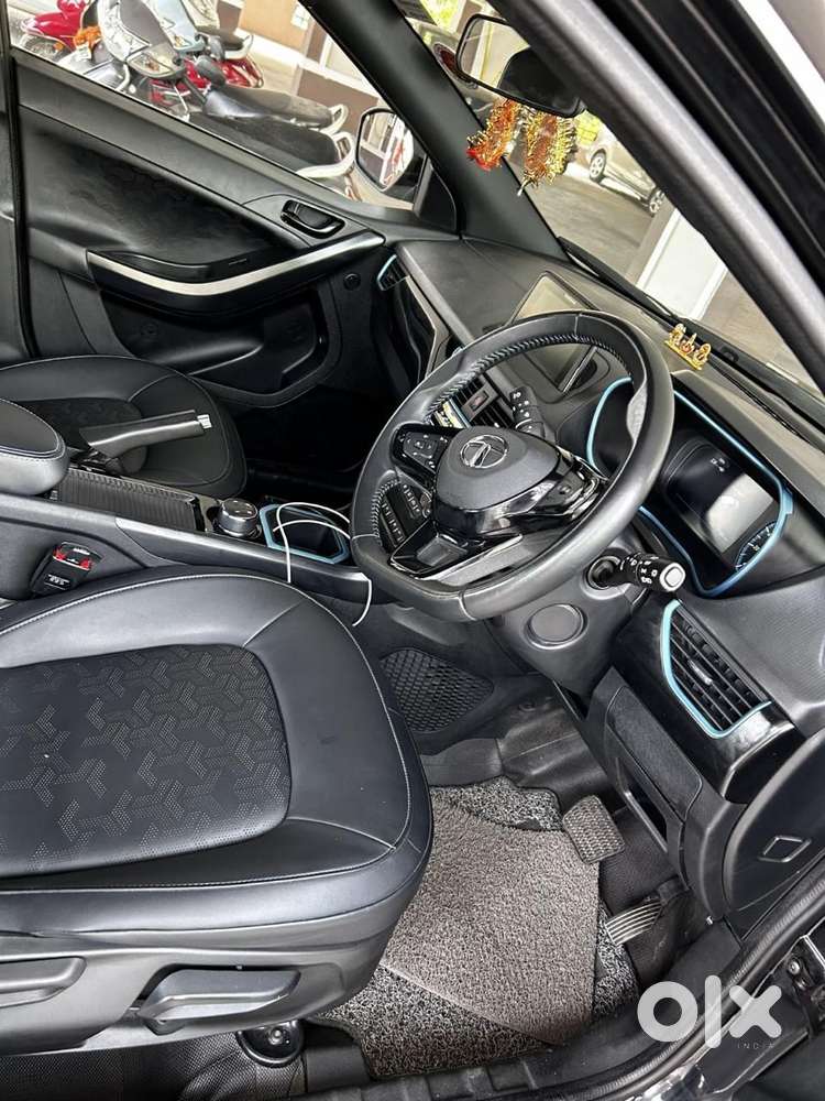 Tata Nexon Ev Xz Plus Dark Edition, 2022, Electric