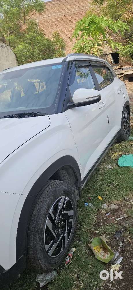 Hyundai Creta 2025 Petrol Well Maintained