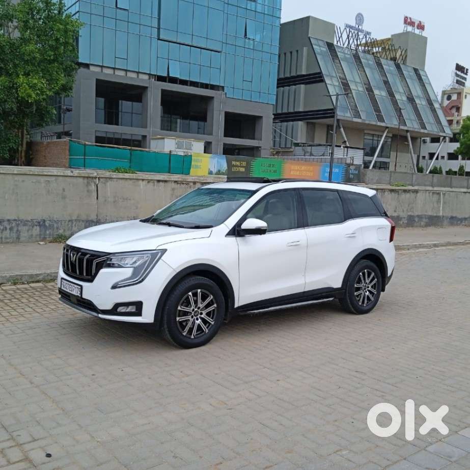 Mahindra Xuv700 2.2 Ax 7 Diesel At Str Awd, 2024, Diesel